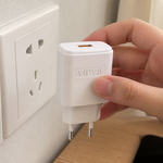 Cargador Rápido USB-C con Cable Incluido — lifestyle