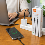 Cable Datos USB-C a USB-C Omnix — lifestyle