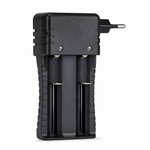 Cargador Dual para Baterías Recargables con LED — fondo blanco