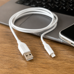 Cable de datos USB Lightning para iPhone — lifestyle