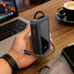 Power bank 10000mAh carga rápida 22.5W — lifestyle