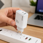 Cargador rápido USB-C certificado — lifestyle