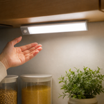 Lámpara LED Armario con Sensor de Movimiento — lifestyle