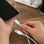 Cable de datos USB tipo V8 — lifestyle