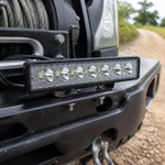 Barra LED lineal 18W para auto — lifestyle