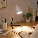 Lámpara de Escritorio LED Omnix — lifestyle
