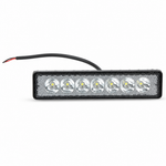 Barra LED lineal 18W para auto — fondo blanco