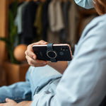 Estabilizador de Mano F8 para Smartphone — lifestyle