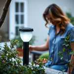 Luminaria Solar Omnix para Jardín — lifestyle