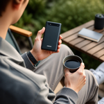 Powerbank Omnix PB7035 20000mAh — lifestyle