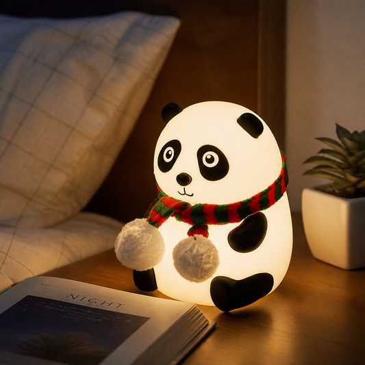 Luz Nocturna Panda Silicona LED Omnix — lifestyle