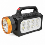 Linterna LED recargable portátil — fondo blanco