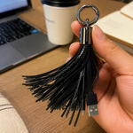 Cable USB llavero carga rápida — lifestyle