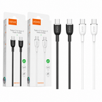 Cable USB-C a USB-C Carga Rápida y Transferencia — fondo blanco