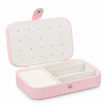 Caja organizadora de joyas y accesorios — fondo blanco