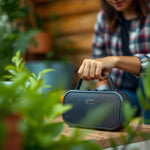 Parlante Portátil Omnix - Altavoz Bluetooth — lifestyle
