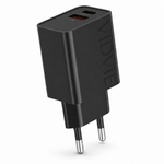 Cargador USB-C de carga rápida — fondo blanco