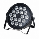 Luz LED RGB 18 cabezales escenario — fondo blanco