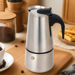 Cafetera eléctrica portátil 6 tazas — lifestyle