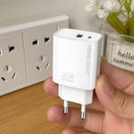 Cargador USB-C a USB-C — lifestyle