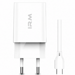 Cargador rápido USB-C enchufe europeo — fondo blanco