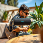 Parlante Bluetooth Portátil Omnix — lifestyle
